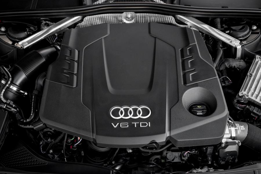 Моторный отсек Audi A5 Sportback 3.0 TDI Quattro 2016 года  (WW) (фото 14 из 17)